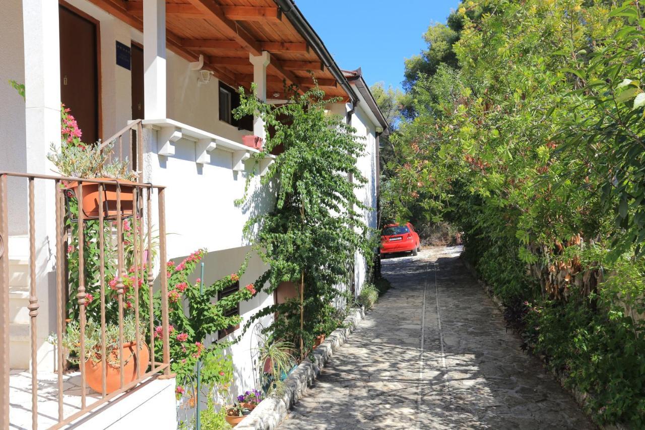 Apartments By The Sea Okrug Donji, Ciovo - 12502 Okrug Gornji Exteriör bild